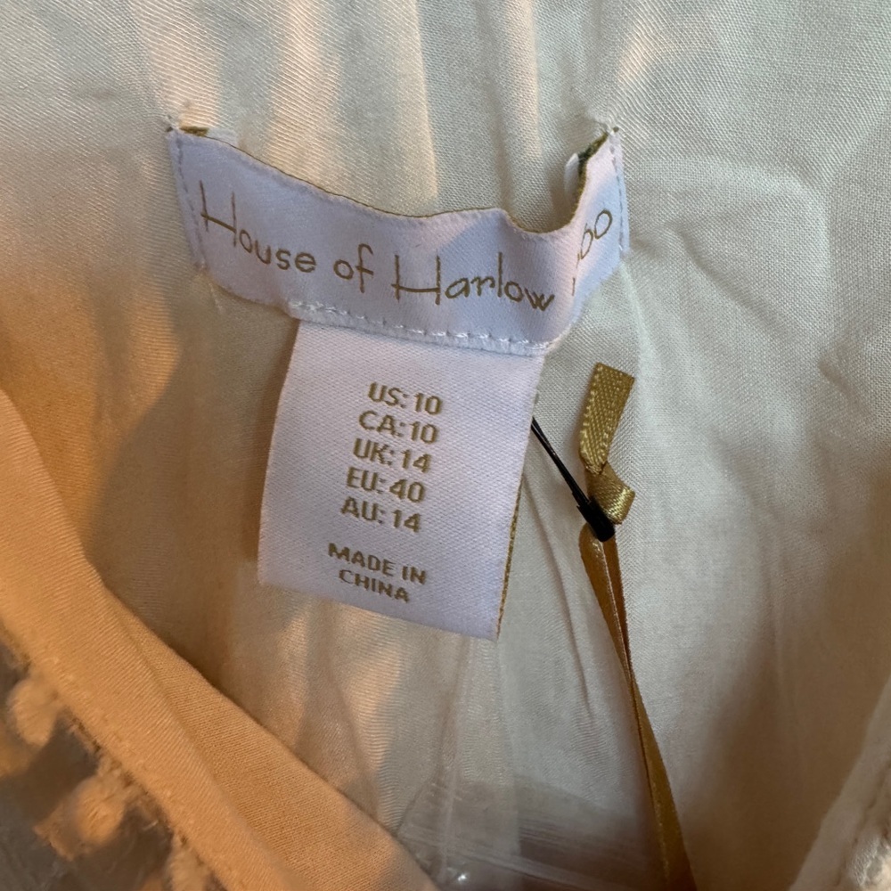 NWT House of Harlow 1960 Drop Waist Cream Eyelet Midi Dress
Size 10 - Picture 8 of 9